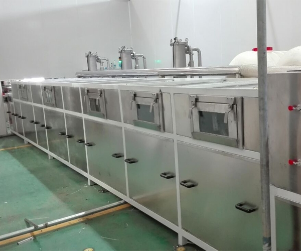 聊城通过式喷淋清洗线